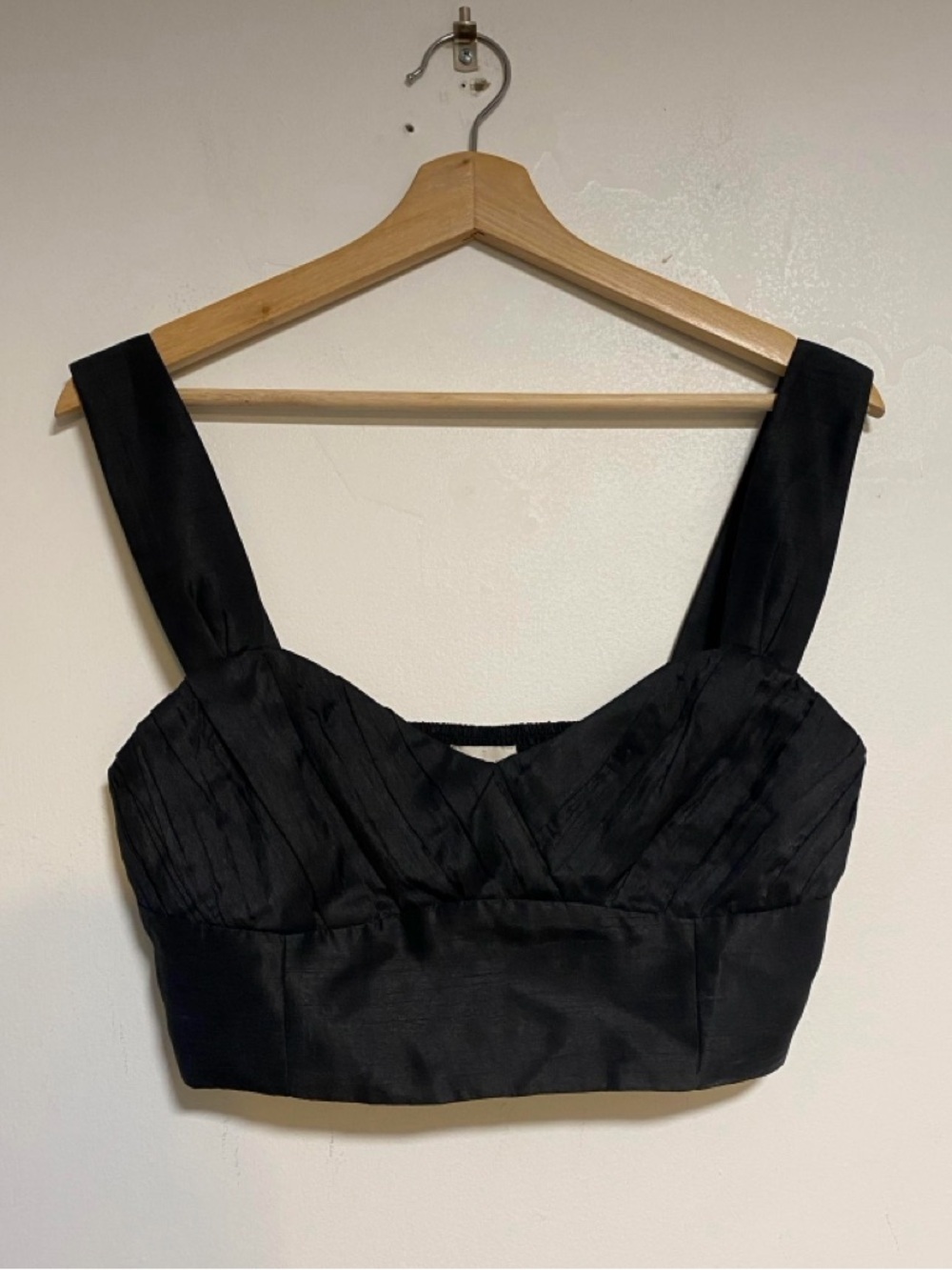 Wilfred Black Cropped Bustier Top Size S Pleated Satin Aritzia - Picture 2 of 10